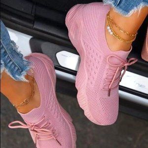 WOMEN CASUAL SNEAKERS